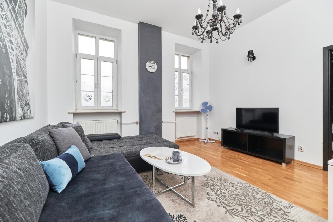 Rynek Apartment The Heart Of The City By Noclegi Renters Breslavia Exterior foto